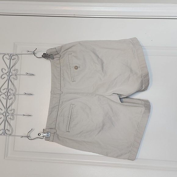 J. Crew Chino shorts size 10 - Picture 2 of 3